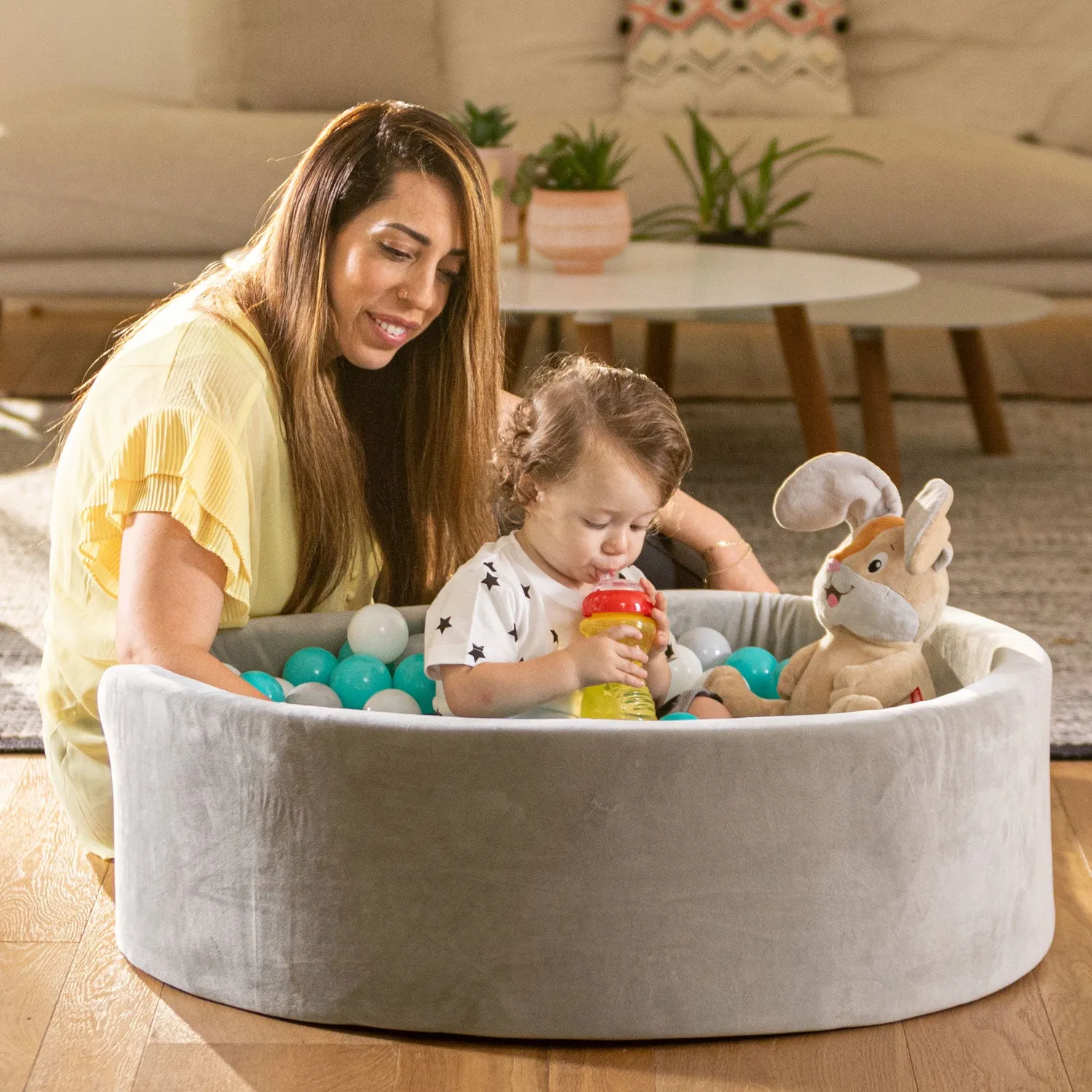 Kids' Ball Pit for Home with 200 Balls